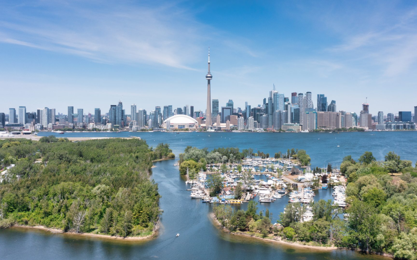 Toronto Islands – What’s It Like To Live There?