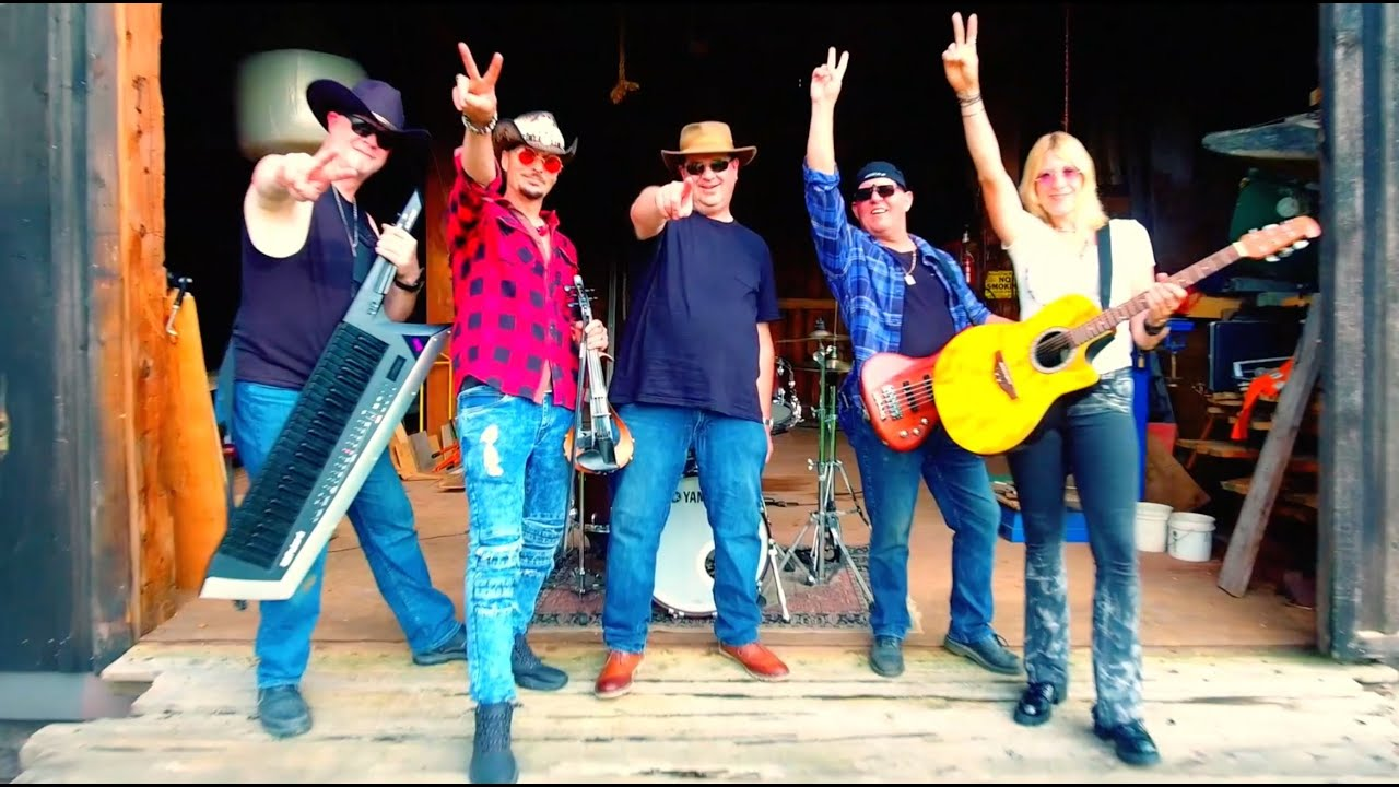 Sidelaunch Days 2025 starring FIDDLESTIX | Friday August 8 | Shipyards Amphitheatre