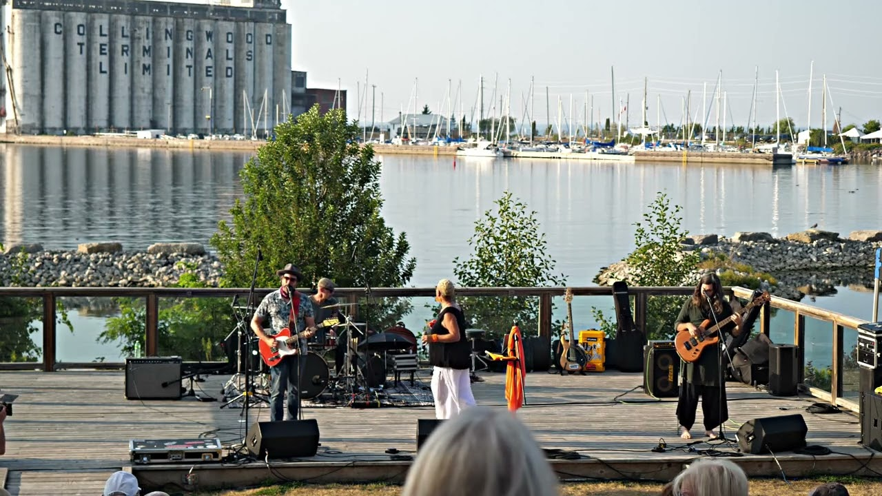 Queen M Vibes @ Shipyard Amphitheatre | Live & Original
